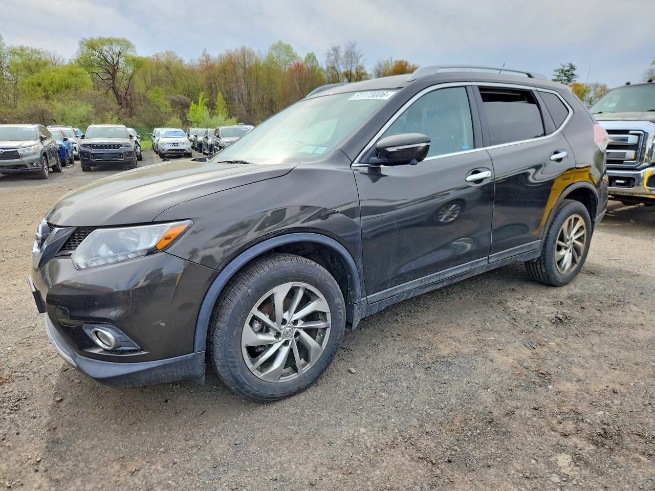 2015 NISSAN ROGUE