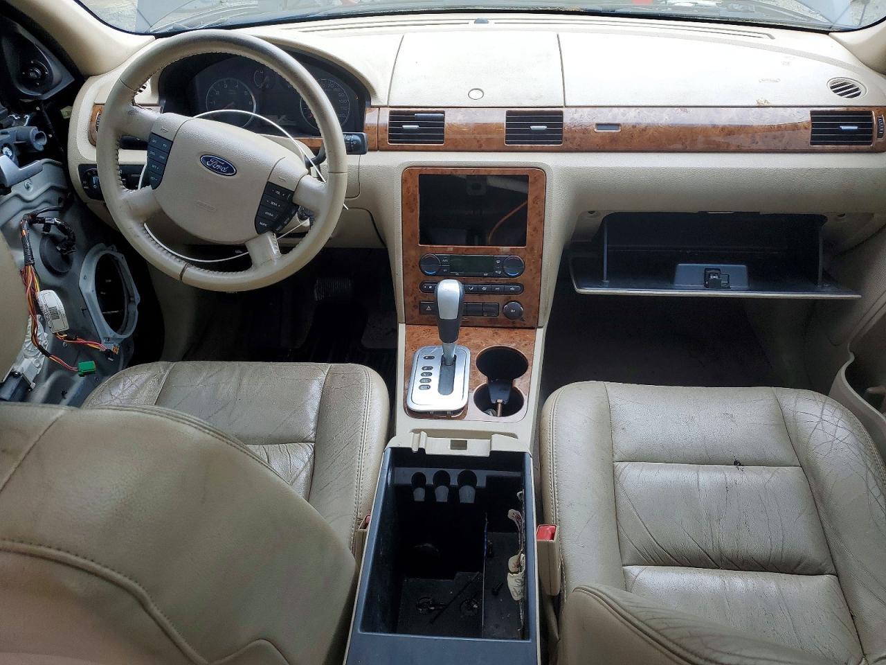 2005 FORD Five Hundred