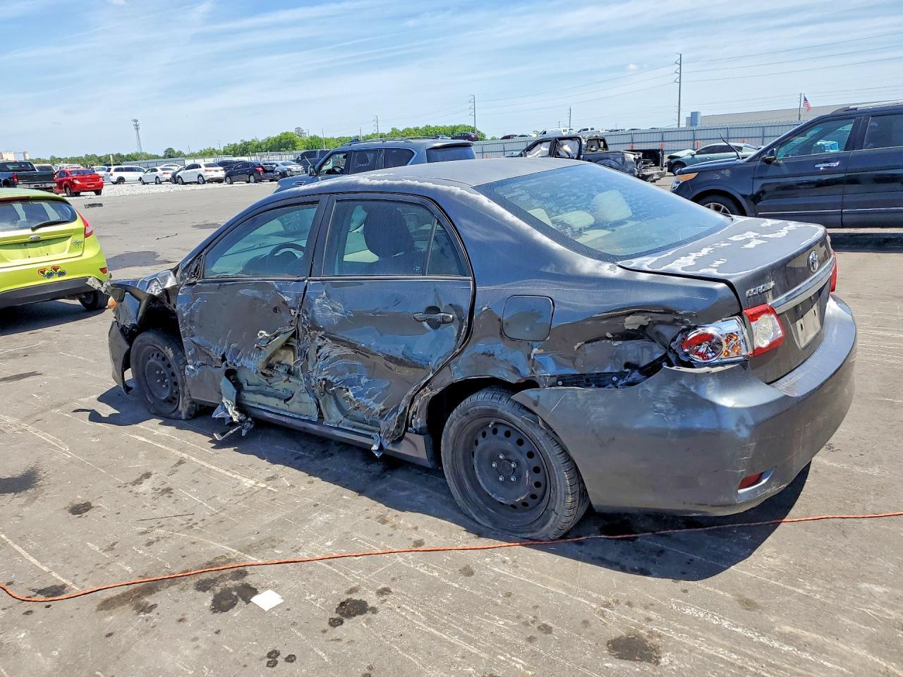 2012 TOYOTA COROLLA