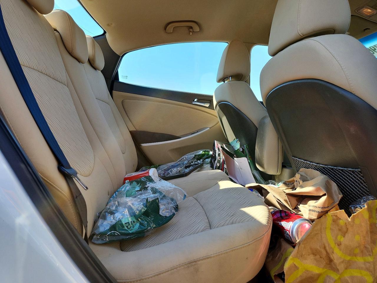 2012 HYUNDAI ACCENT