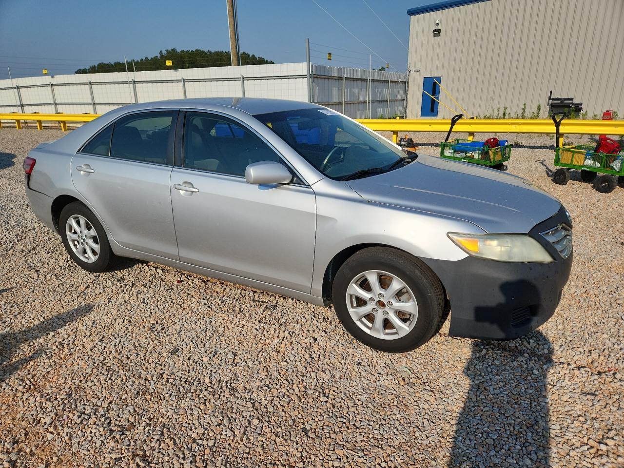 2011 TOYOTA CAMRY