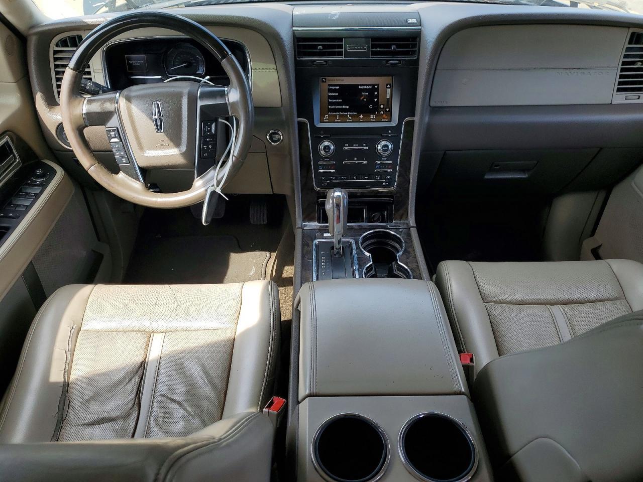 2017 LINCOLN Navigator