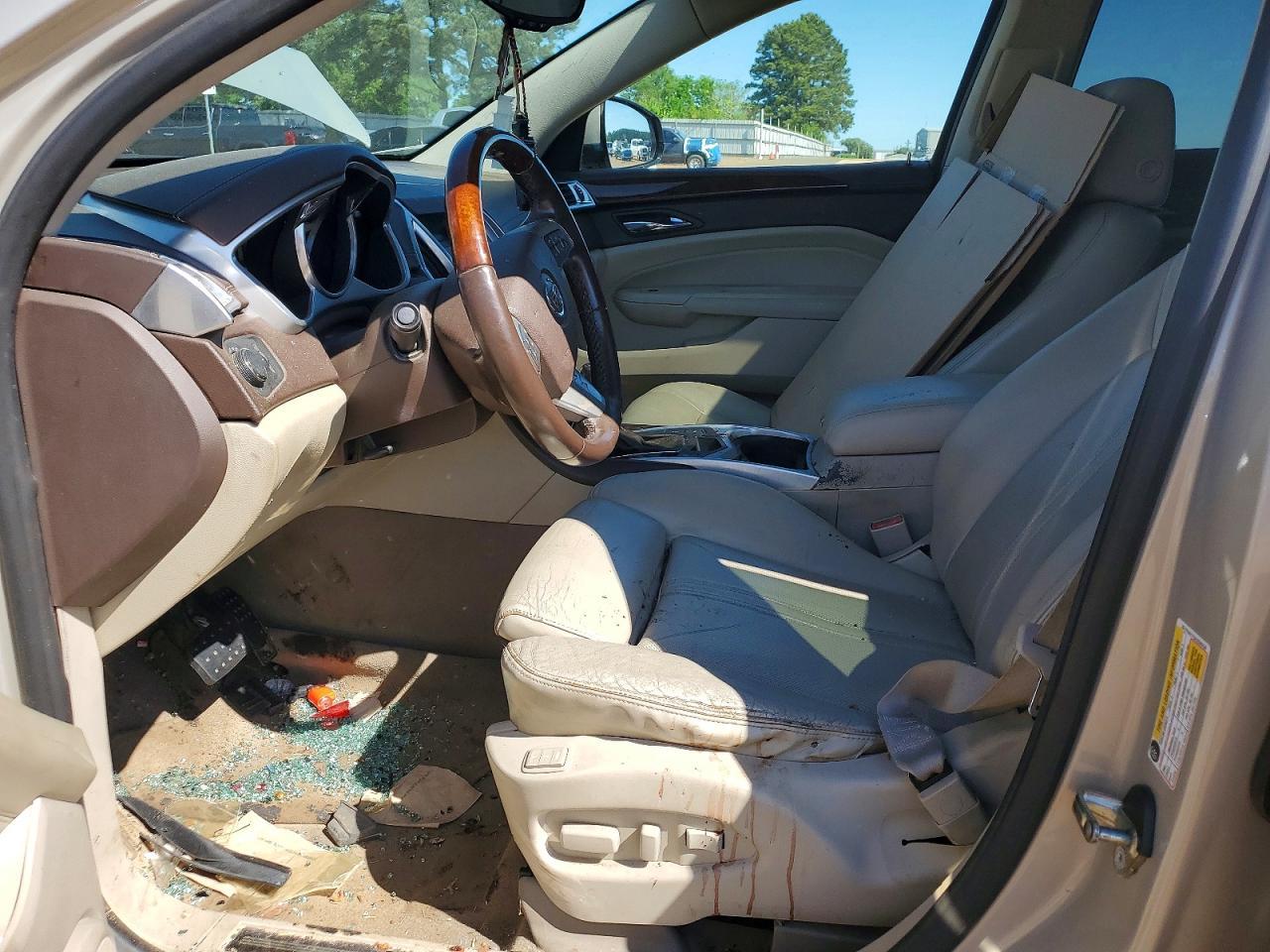 2010 CADILLAC SRX