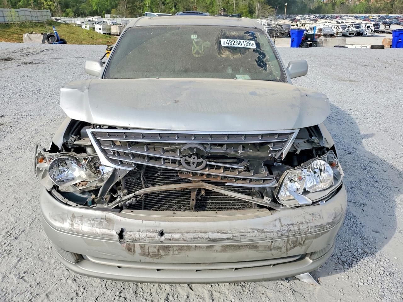 2004 TOYOTA Avalon