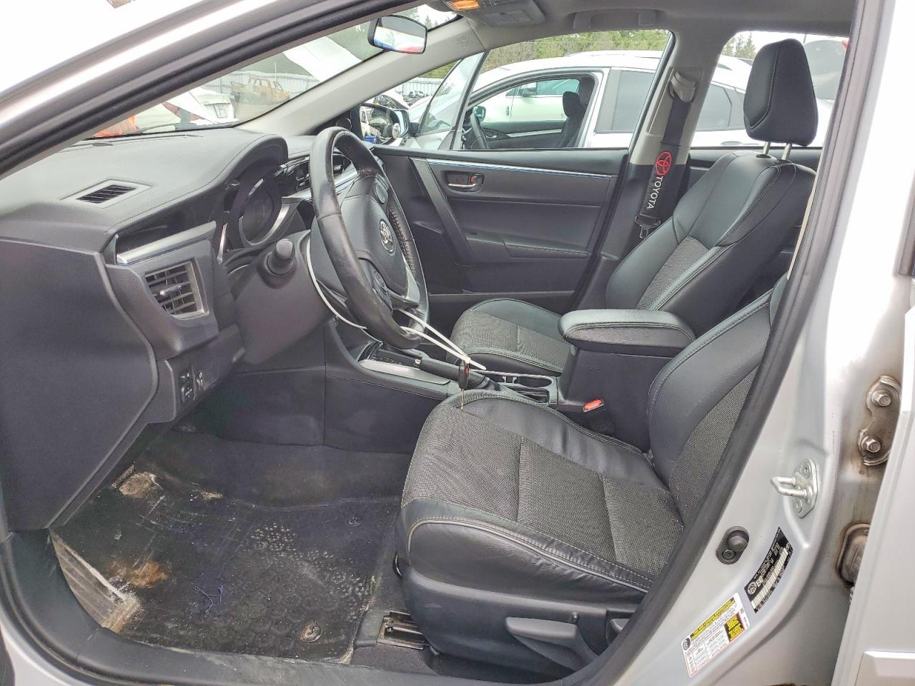 2016 TOYOTA COROLLA