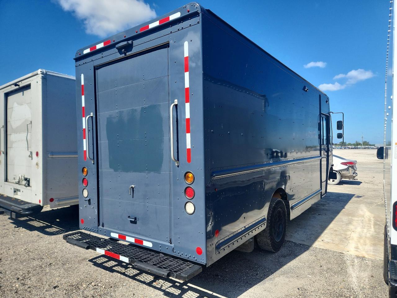 2021 FREIGHTLINER Mt45g