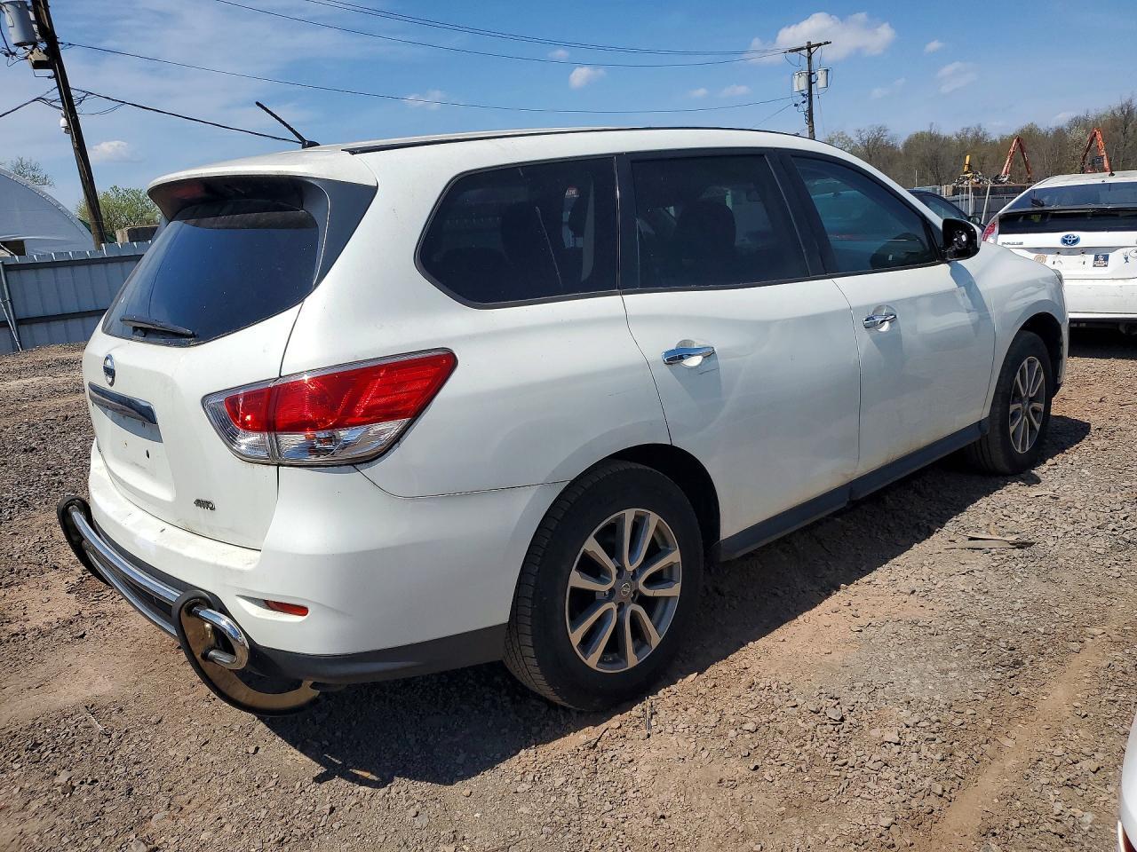 2014 NISSAN PATHFINDER