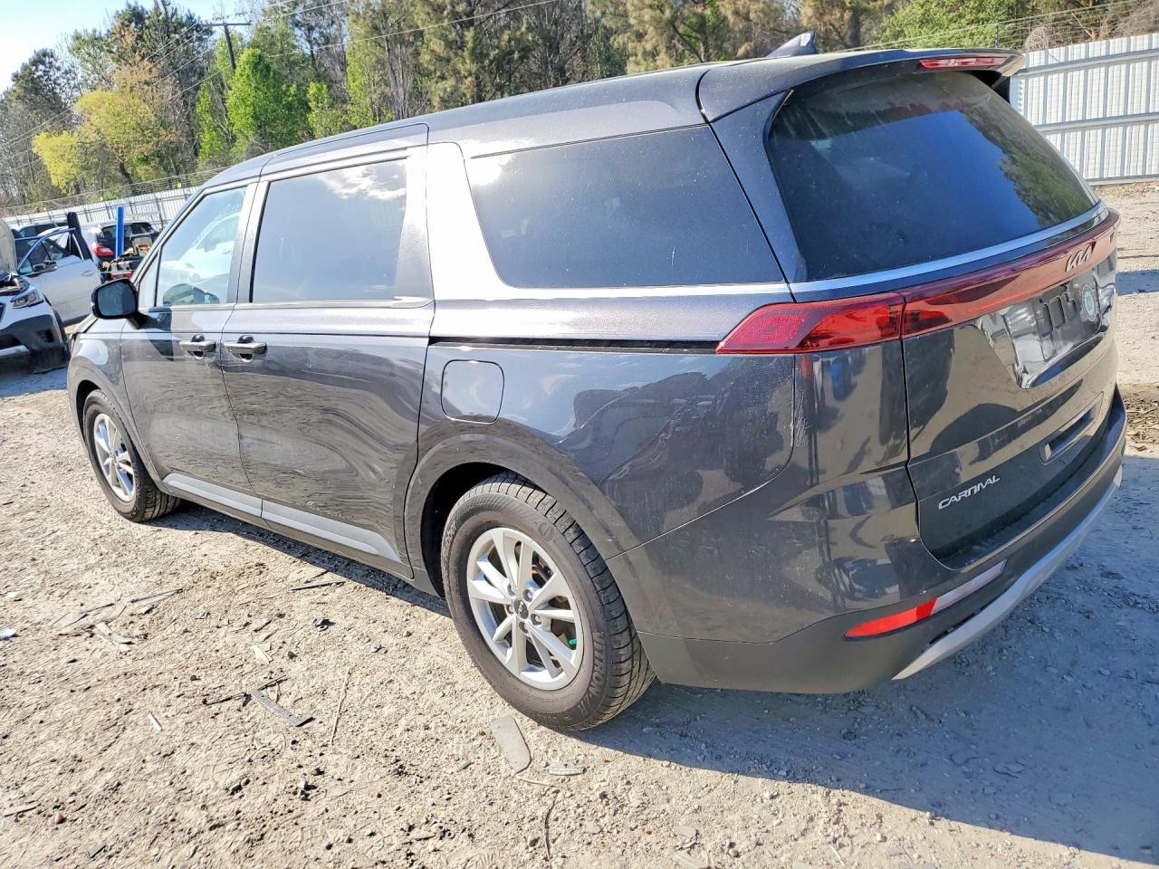 2024 KIA Carnival