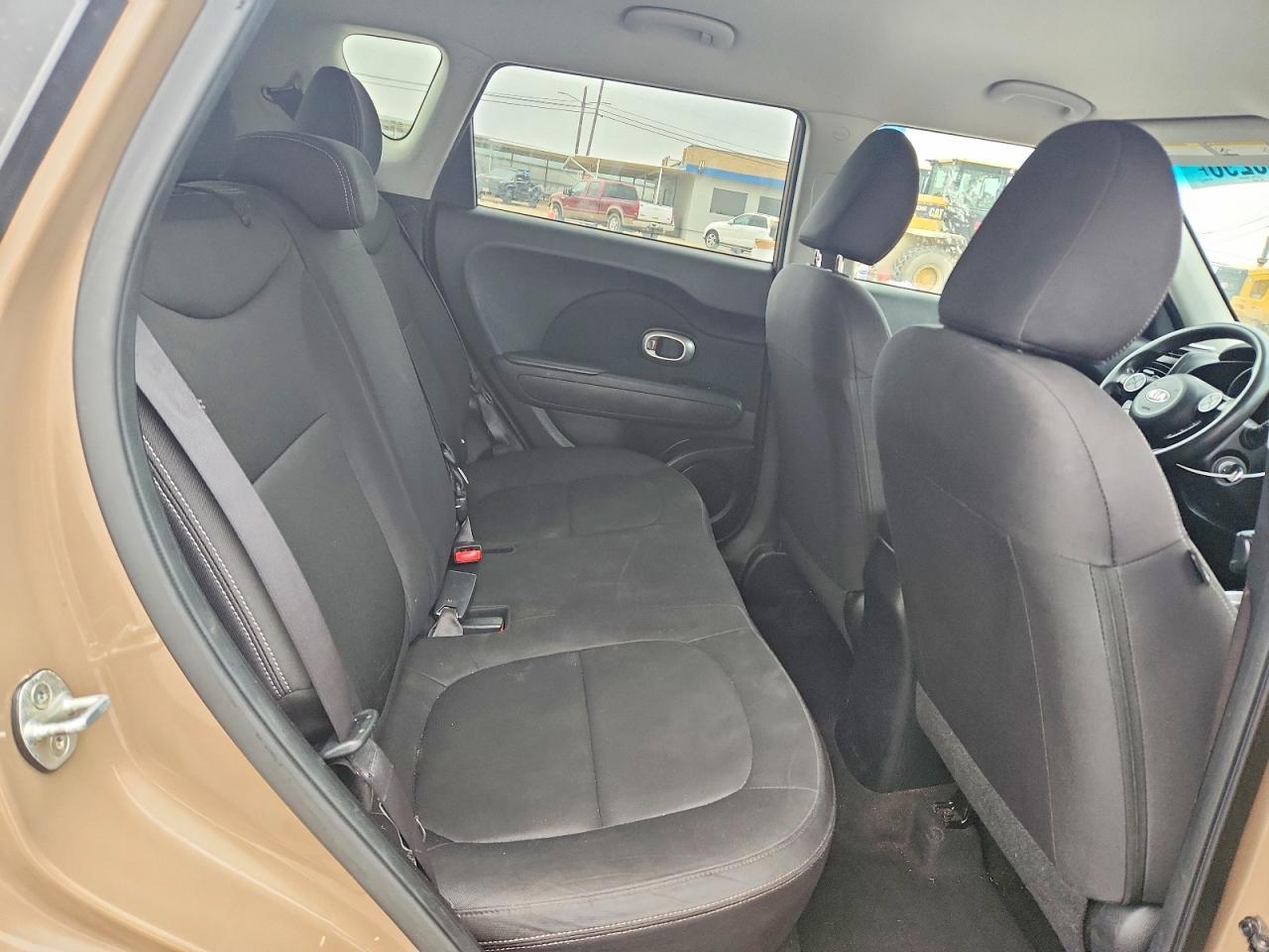2015 KIA SOUL