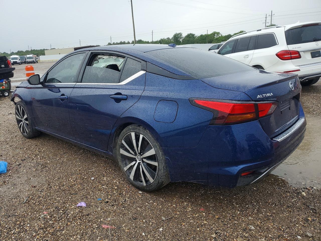 2022 NISSAN ALTIMA