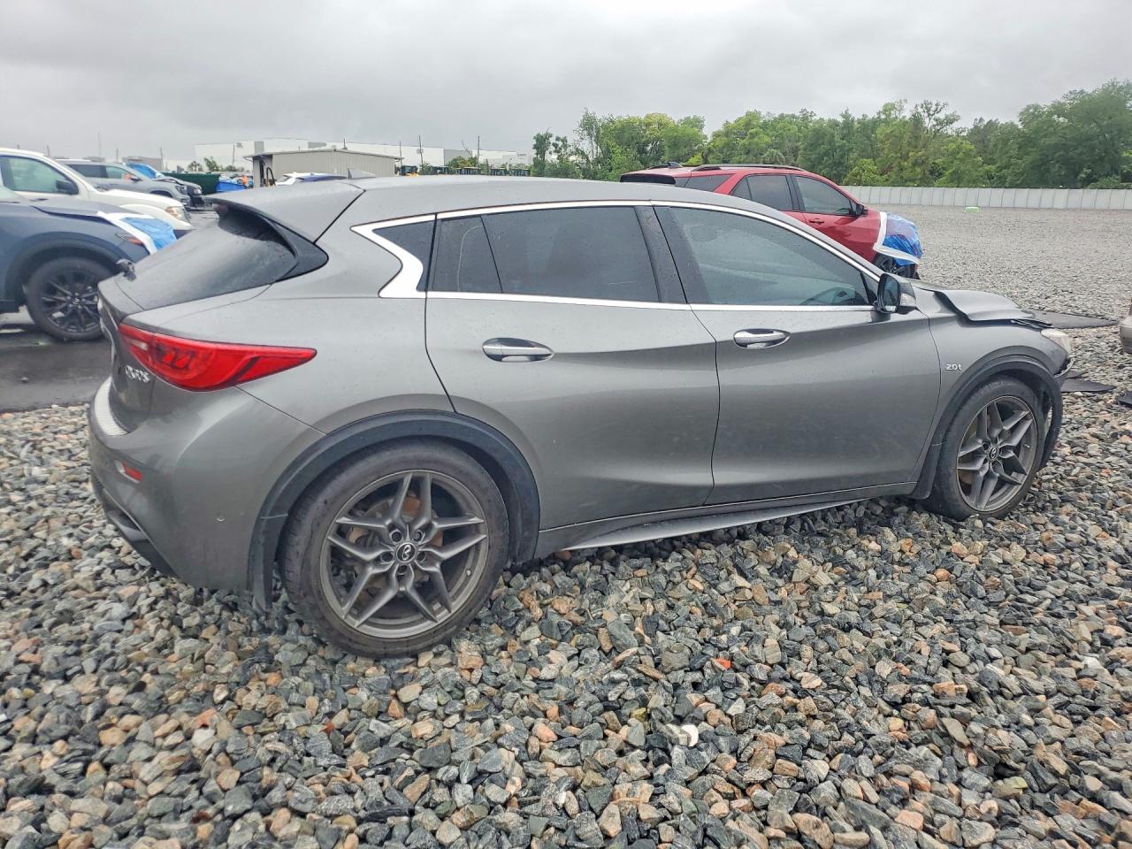 2018 INFINITI QX30