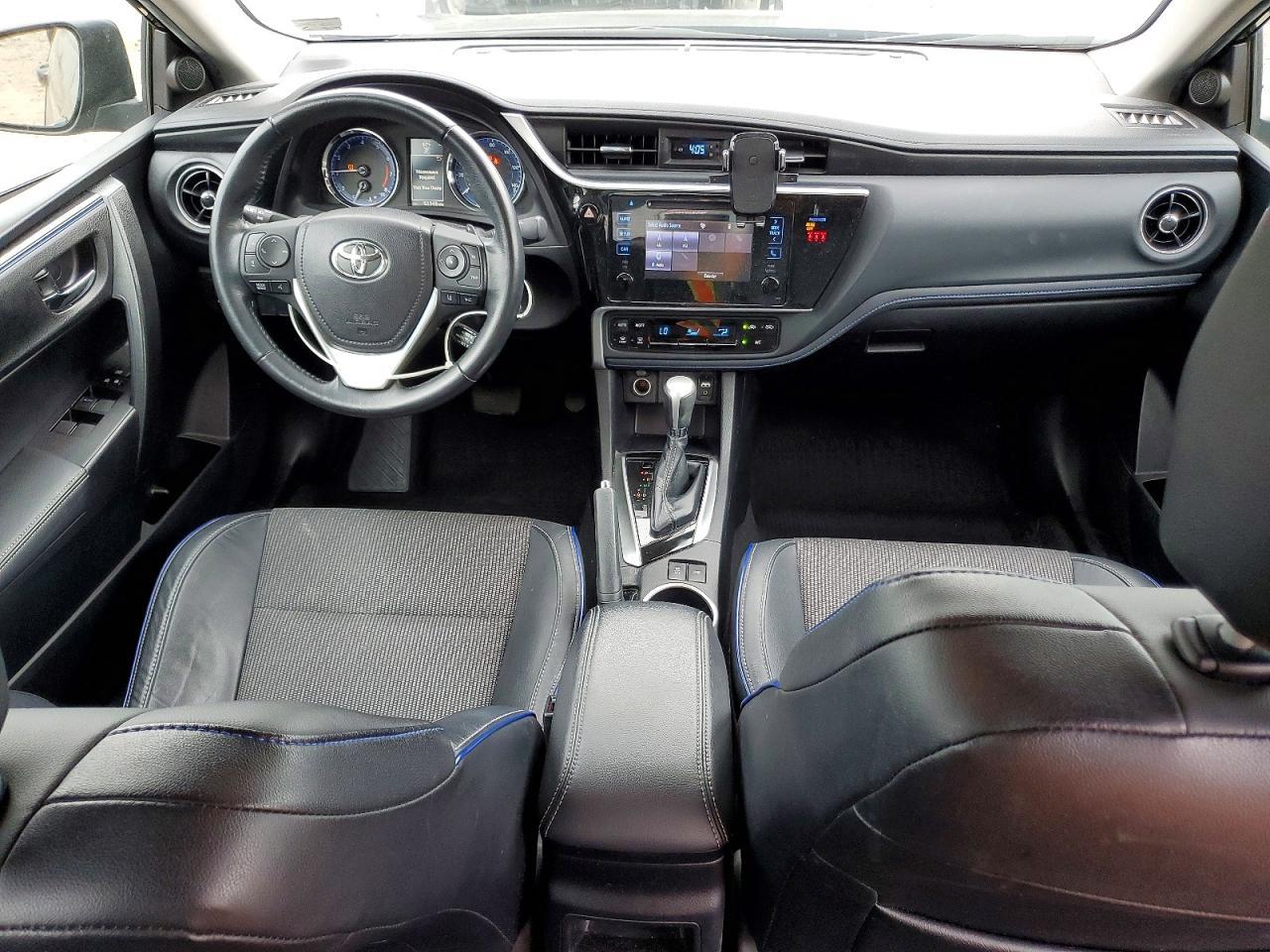 2019 TOYOTA COROLLA