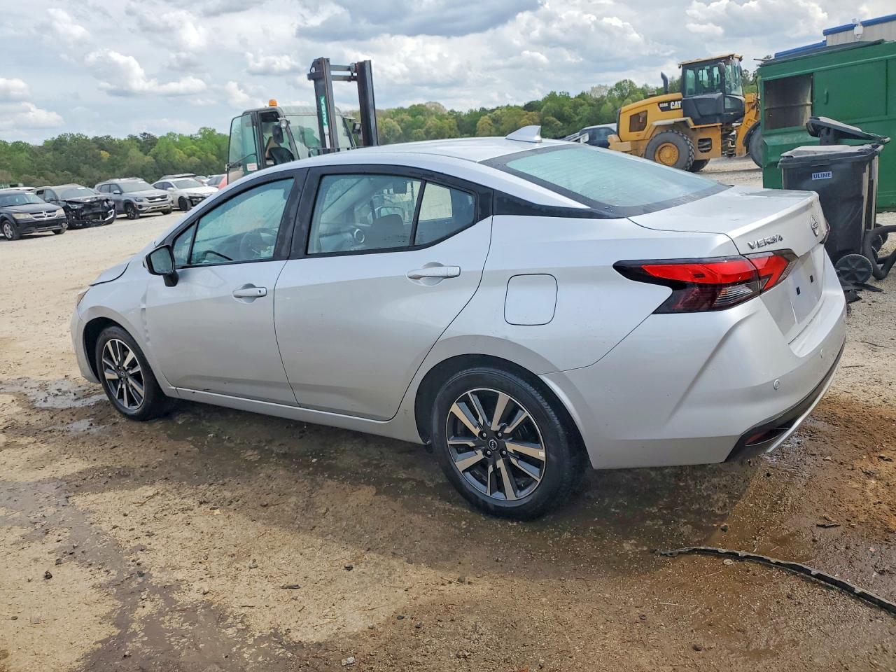 2025 NISSAN VERSA