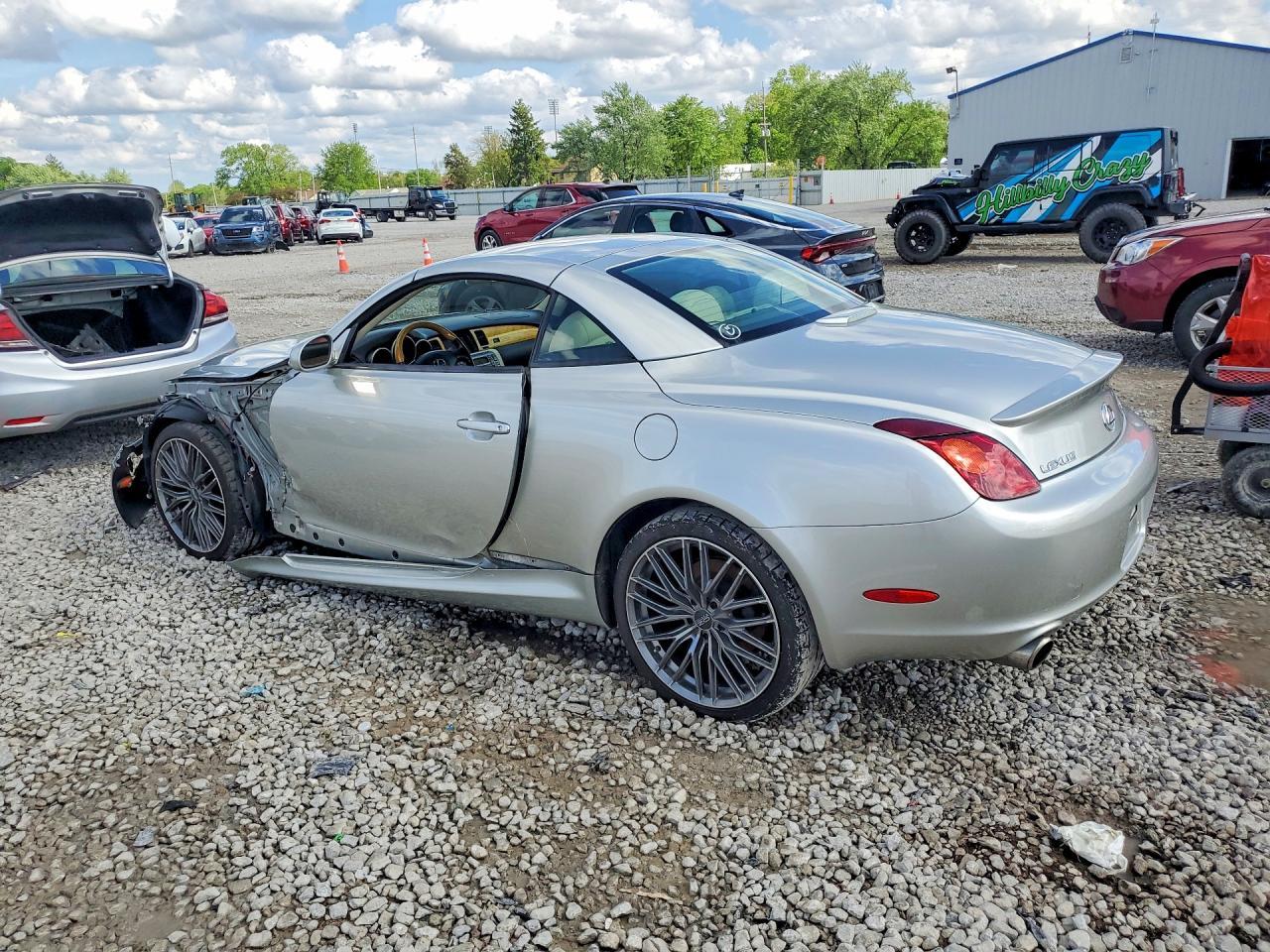 2005 LEXUS SC 430
