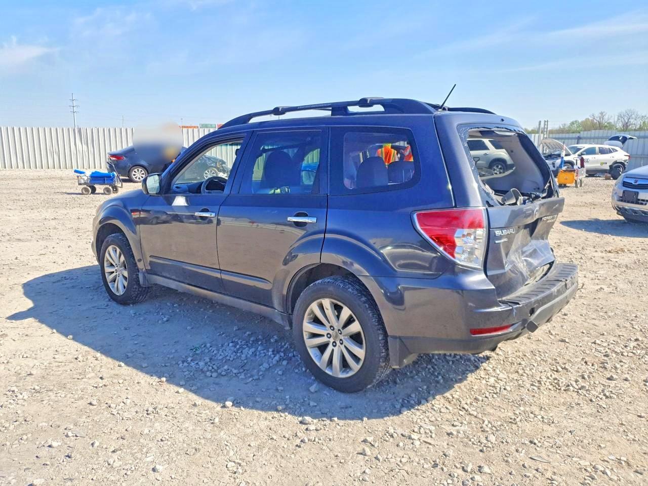 2011 SUBARU FORESTER