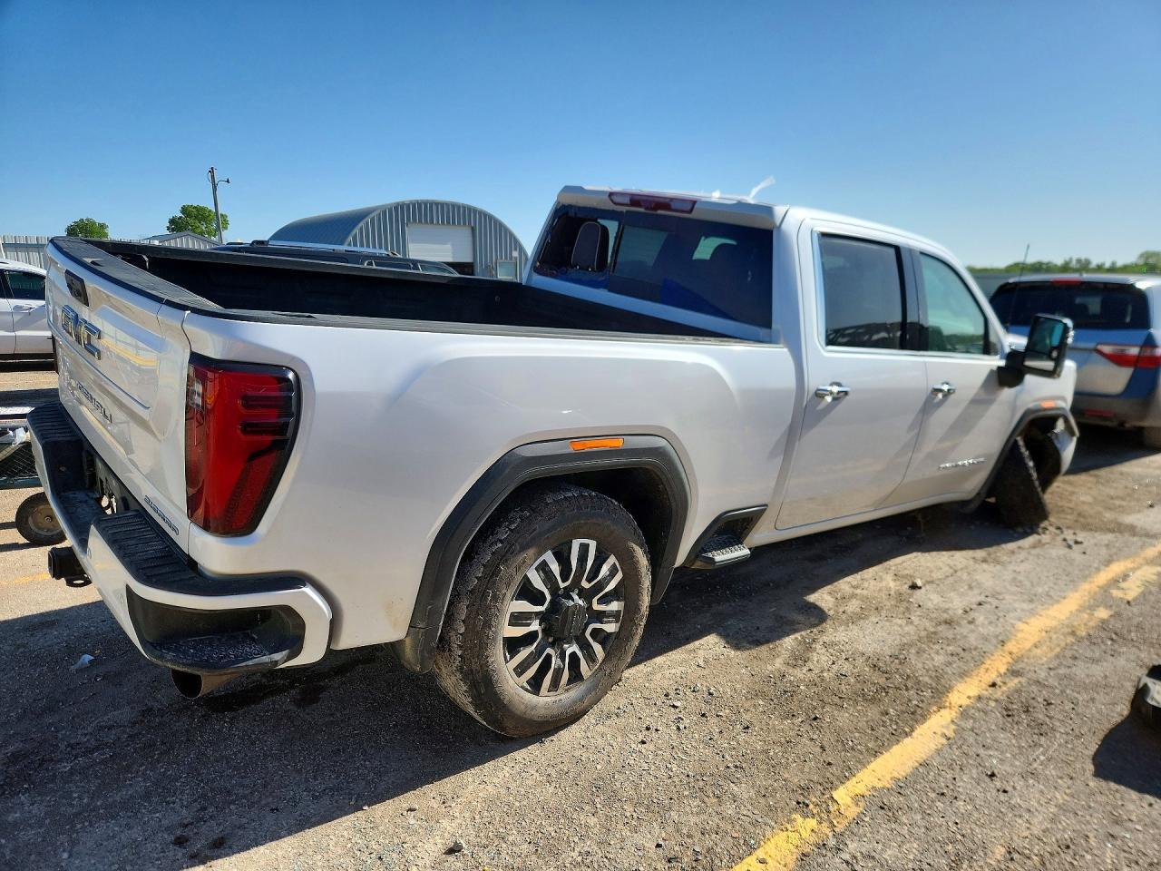 2025 GMC Sierra