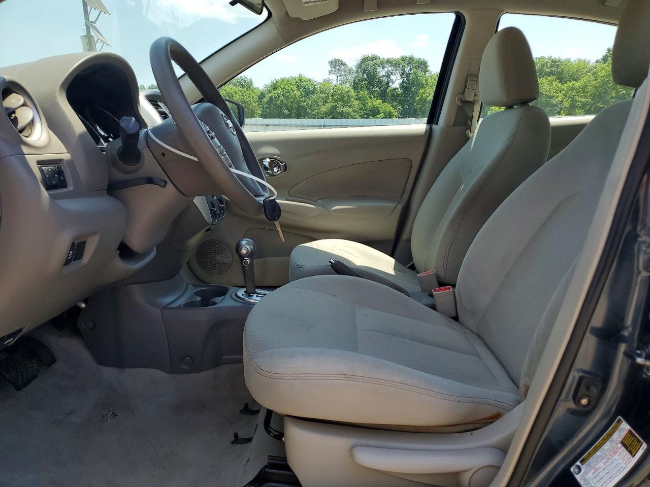 2015 NISSAN VERSA