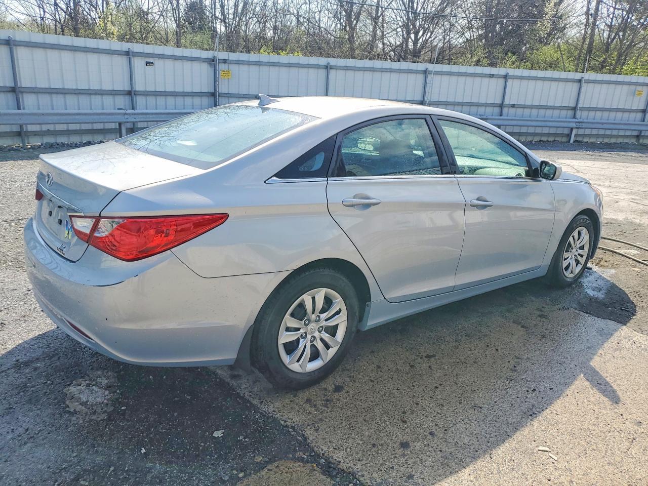 2012 HYUNDAI SONATA