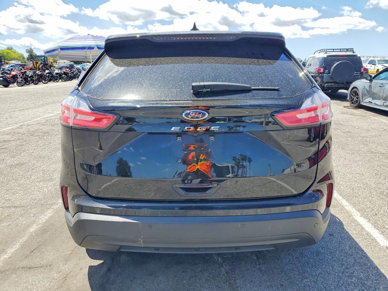 2021 FORD EDGE