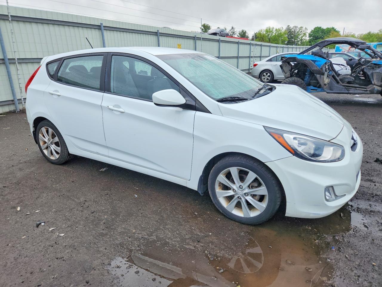 2012 HYUNDAI ACCENT