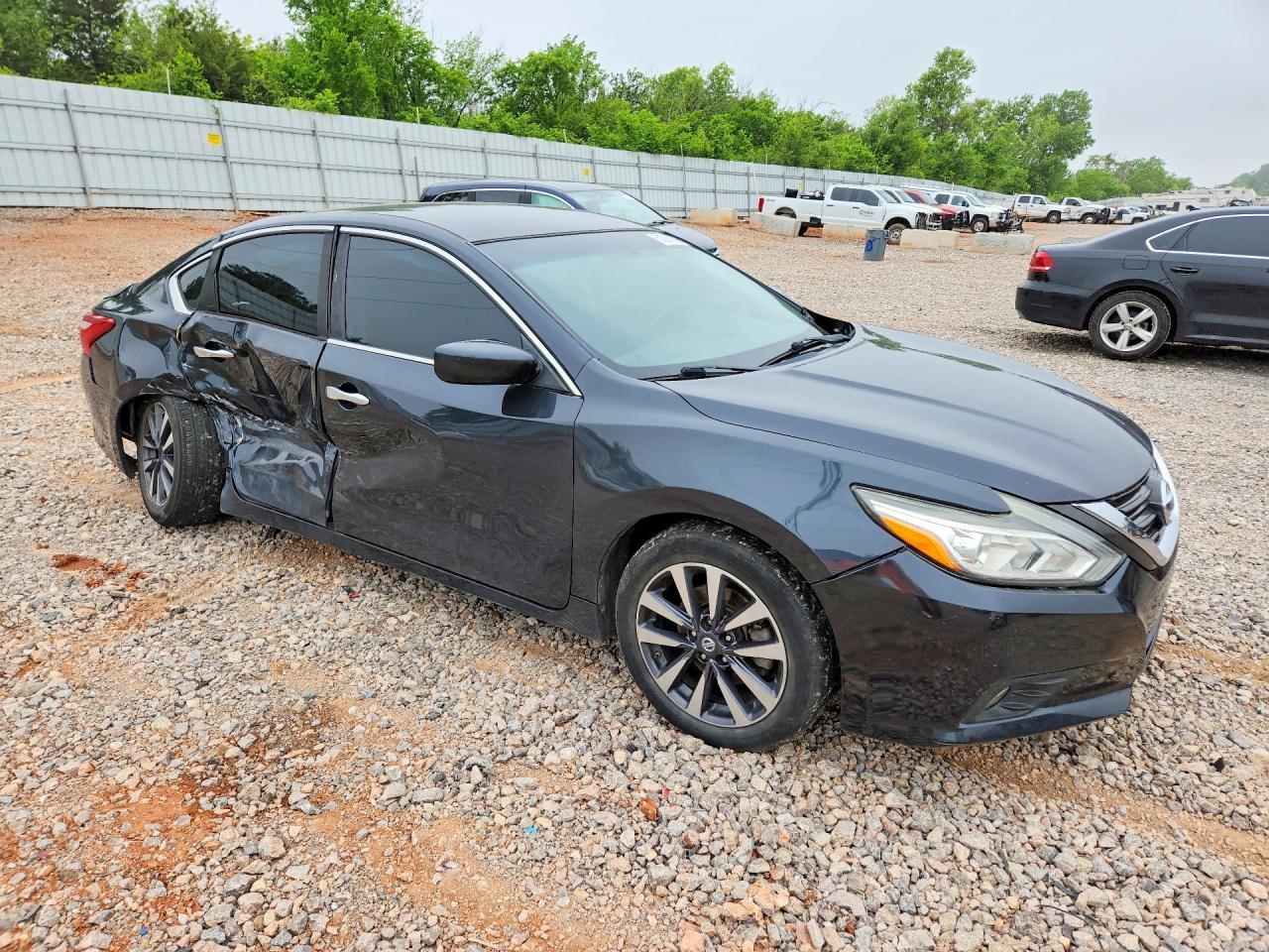 2017 NISSAN ALTIMA