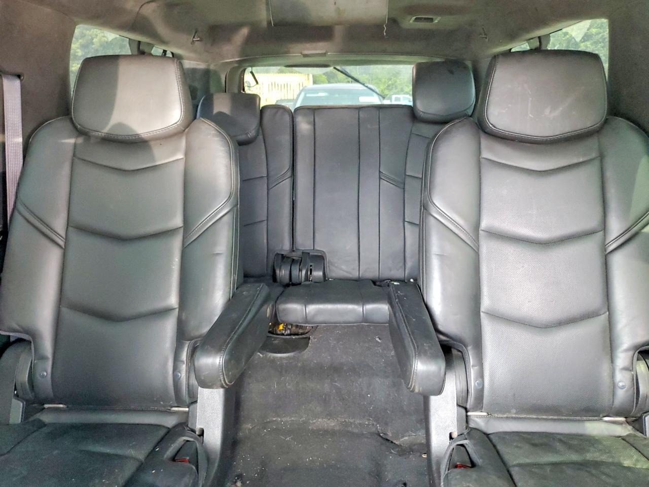 2016 CADILLAC Escalade ESV