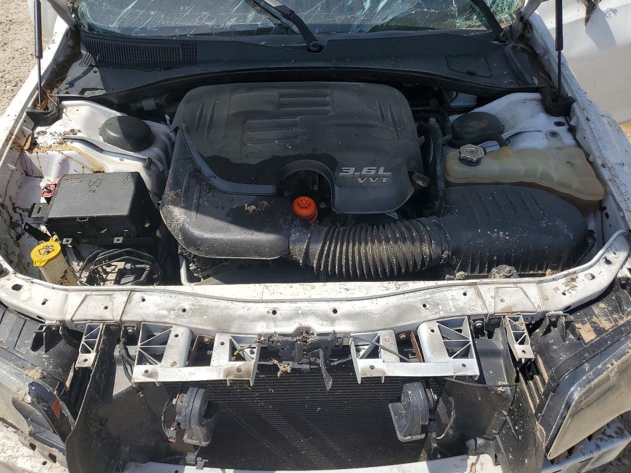2019 CHRYSLER 300
