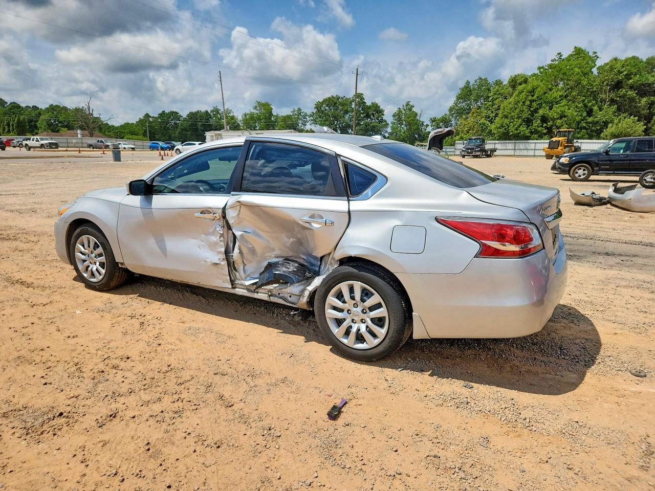2015 NISSAN ALTIMA