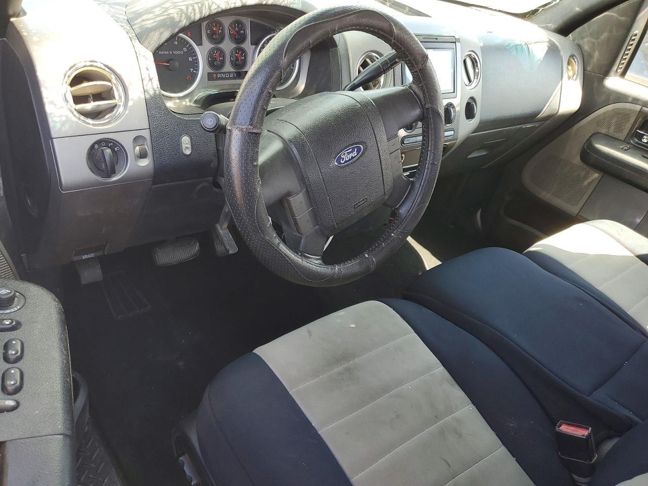 2004 FORD F-150 Lightning