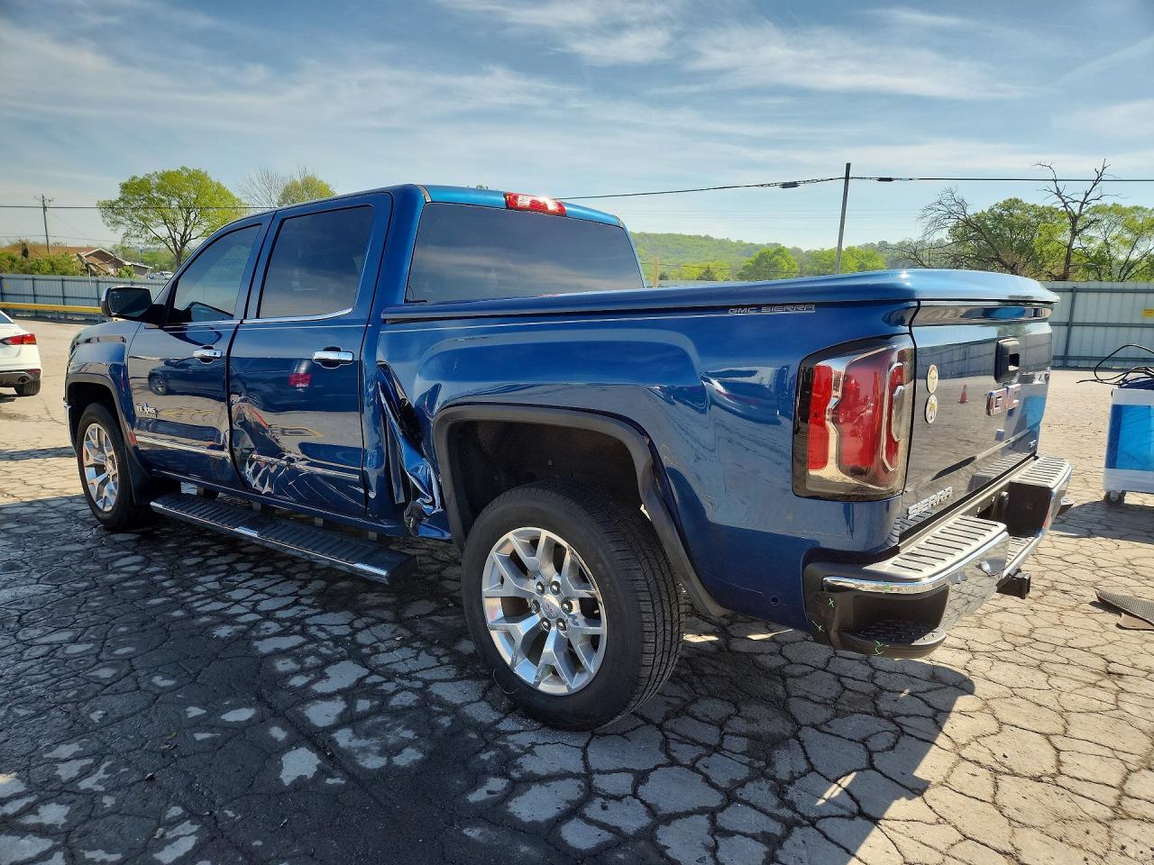 2018 GMC Sierra