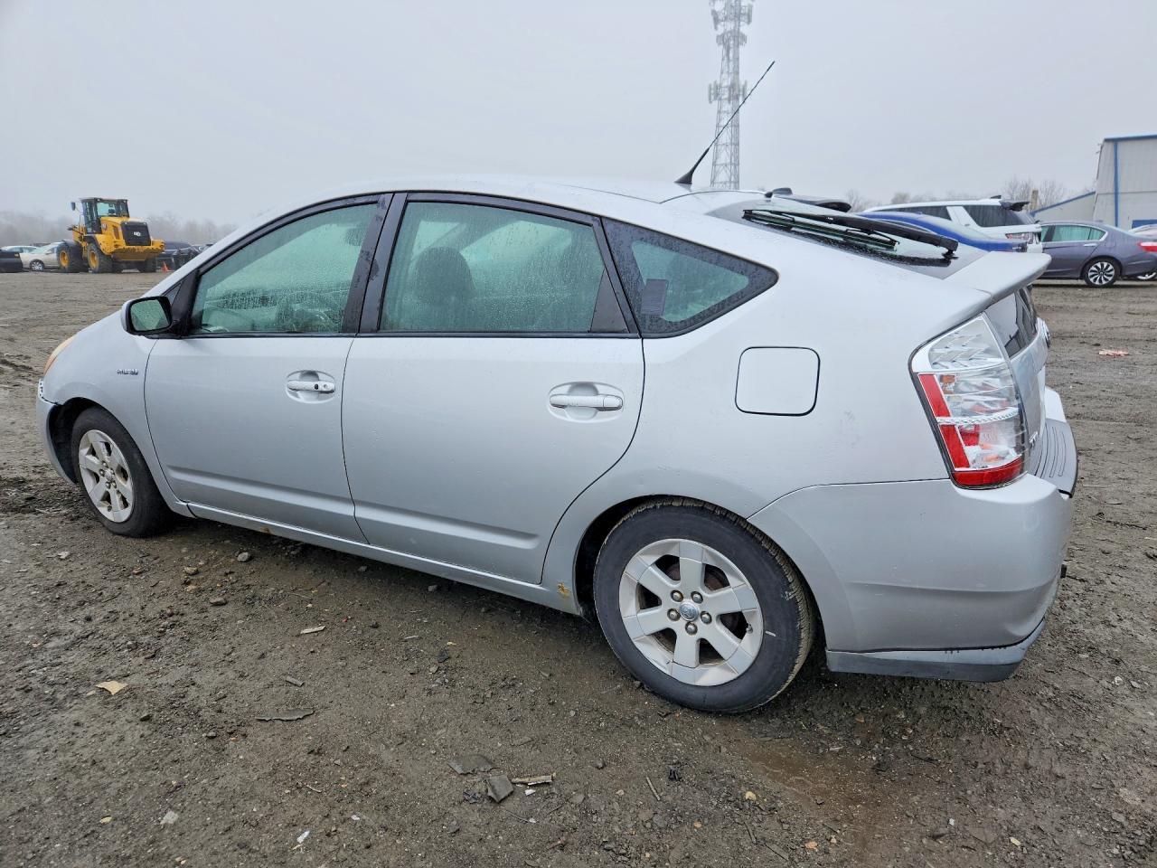 2007 TOYOTA PRIUS V
