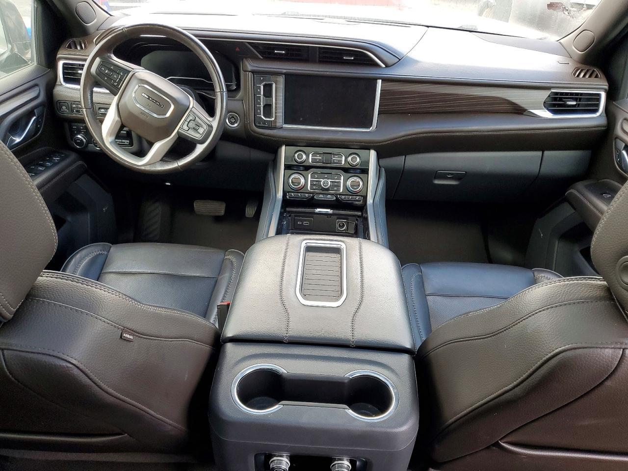 2022 GMC Yukon