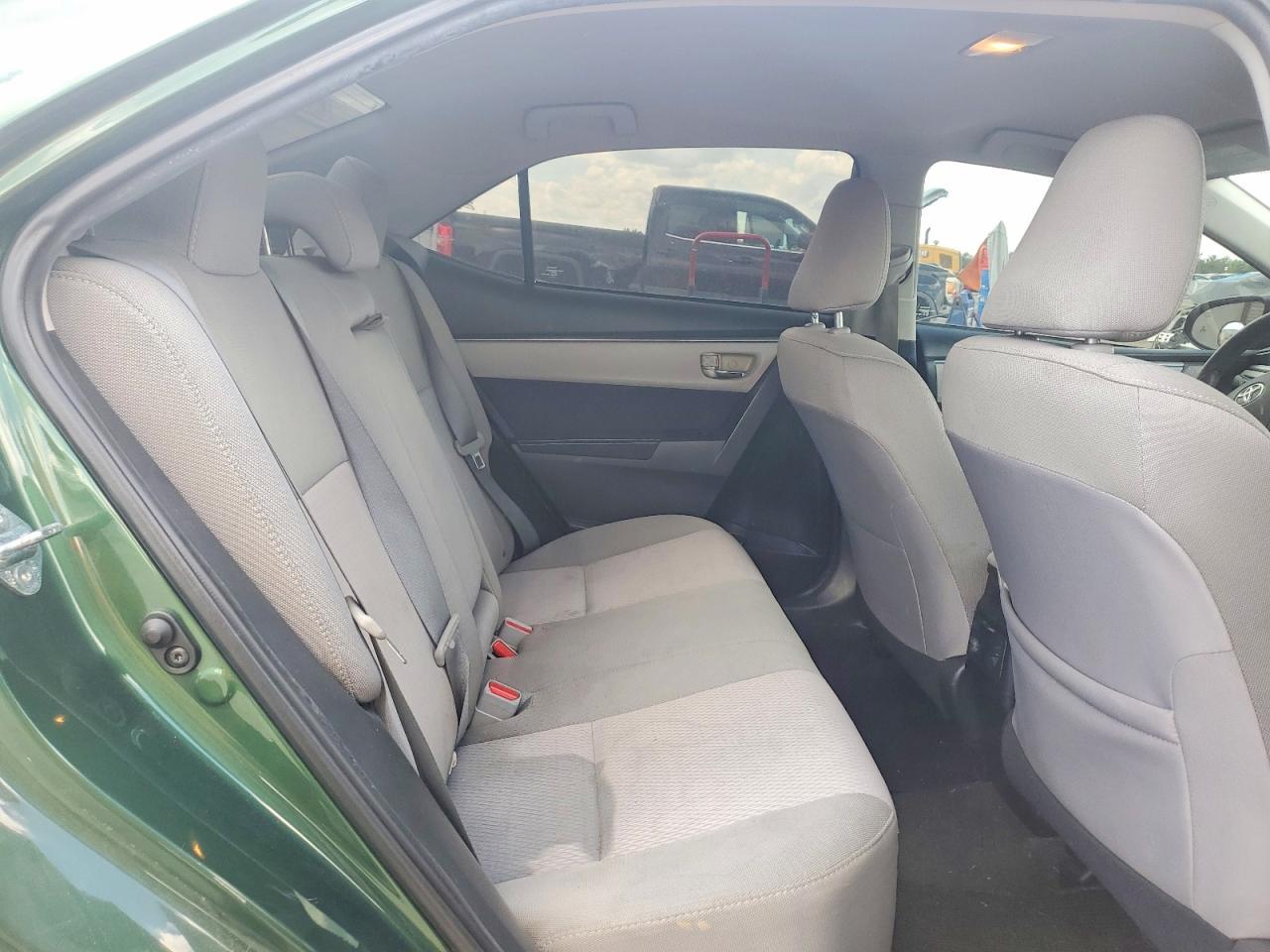 2015 TOYOTA COROLLA