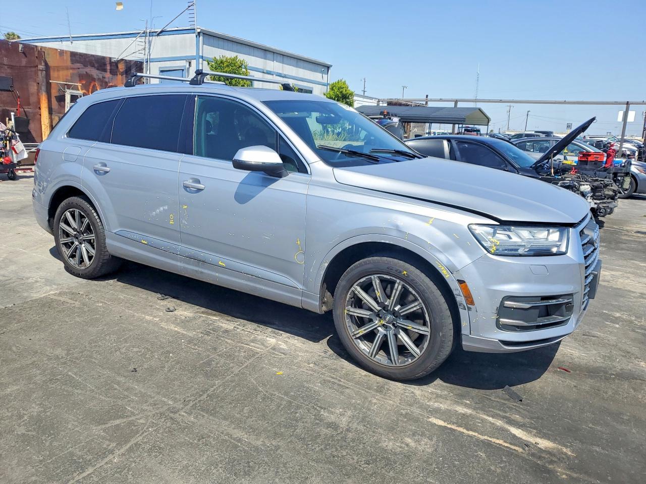 2017 AUDI Q7