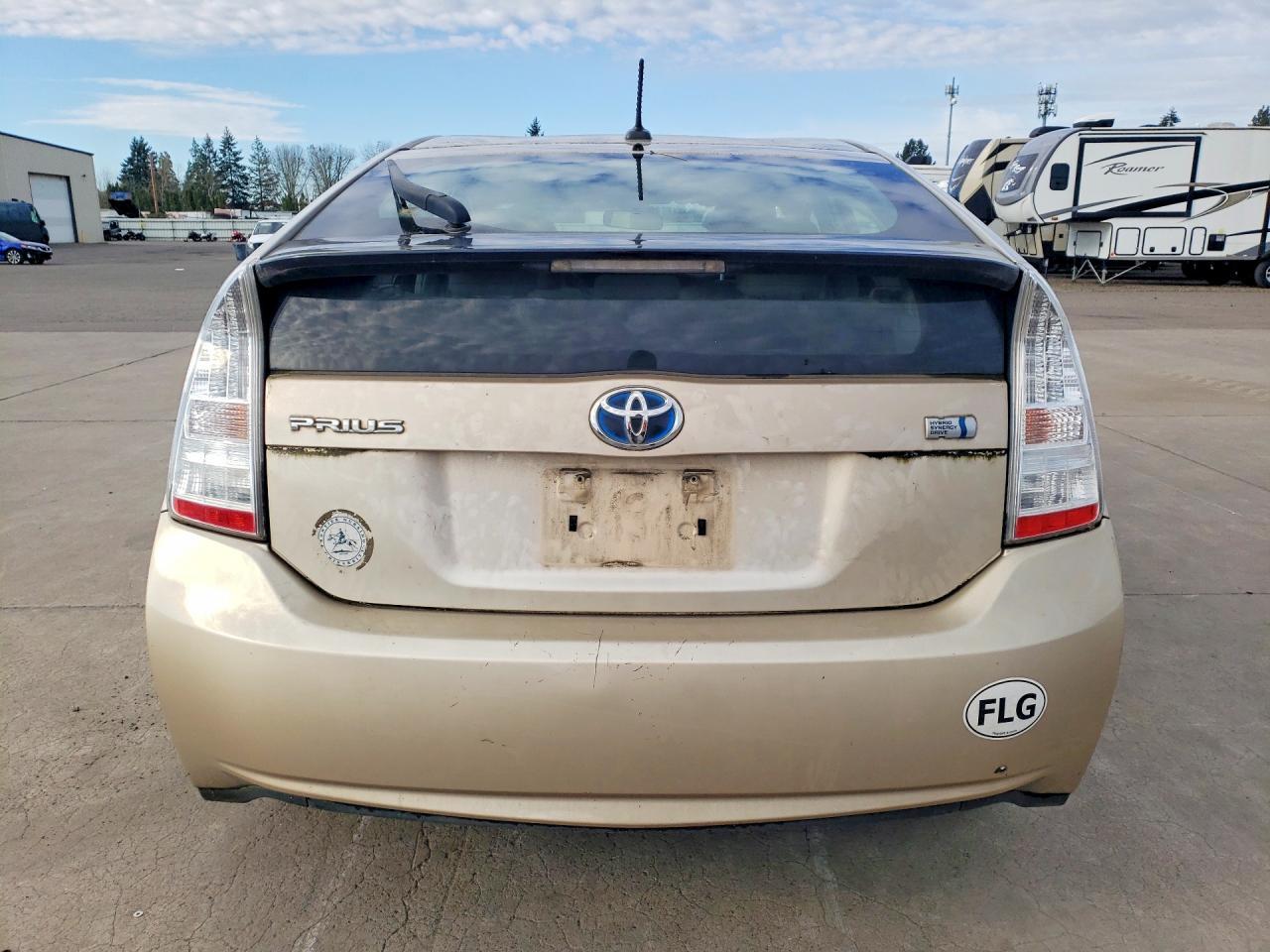 2011 TOYOTA PRIUS