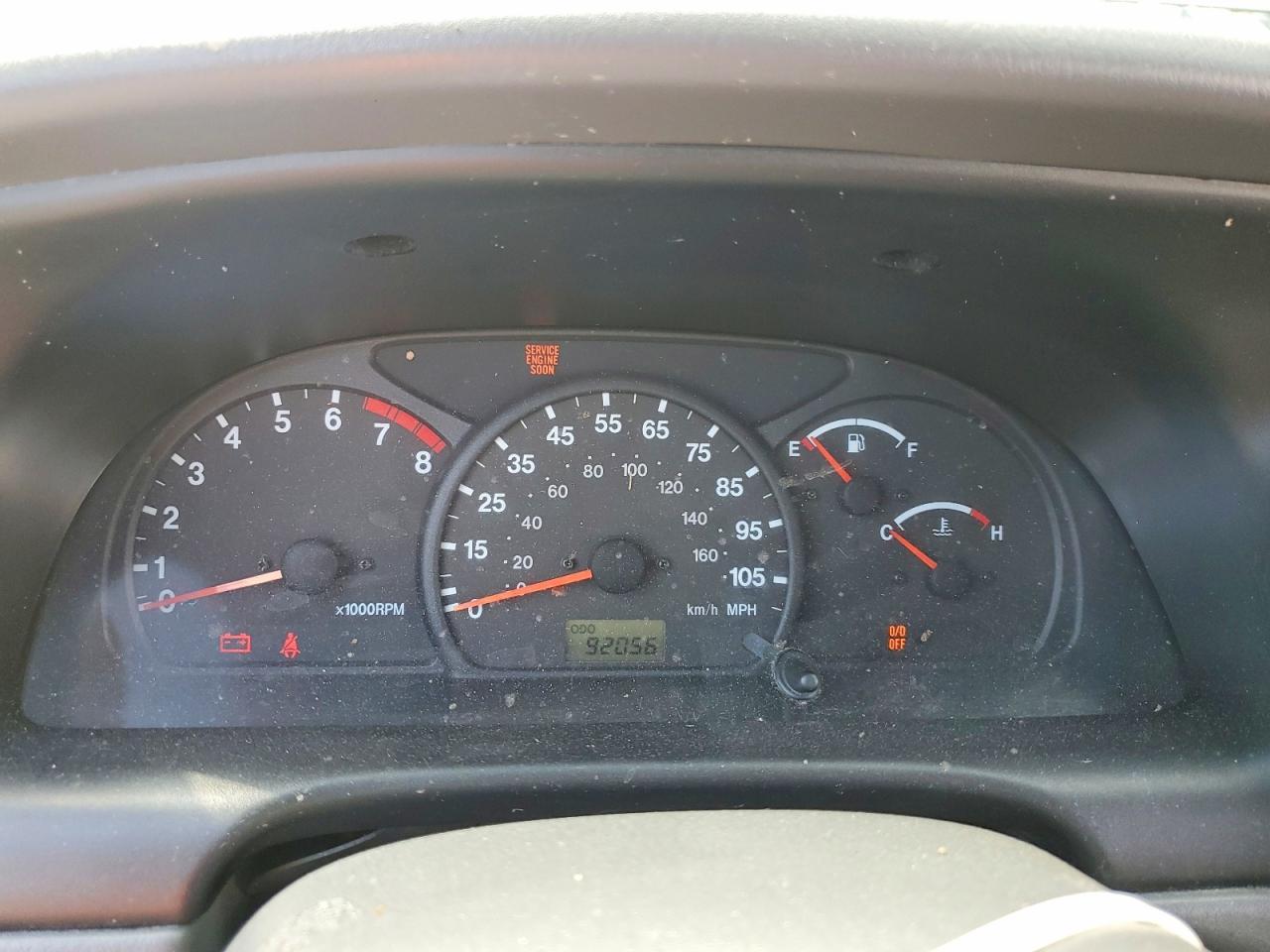 2000 SUZUKI Grand Vitara