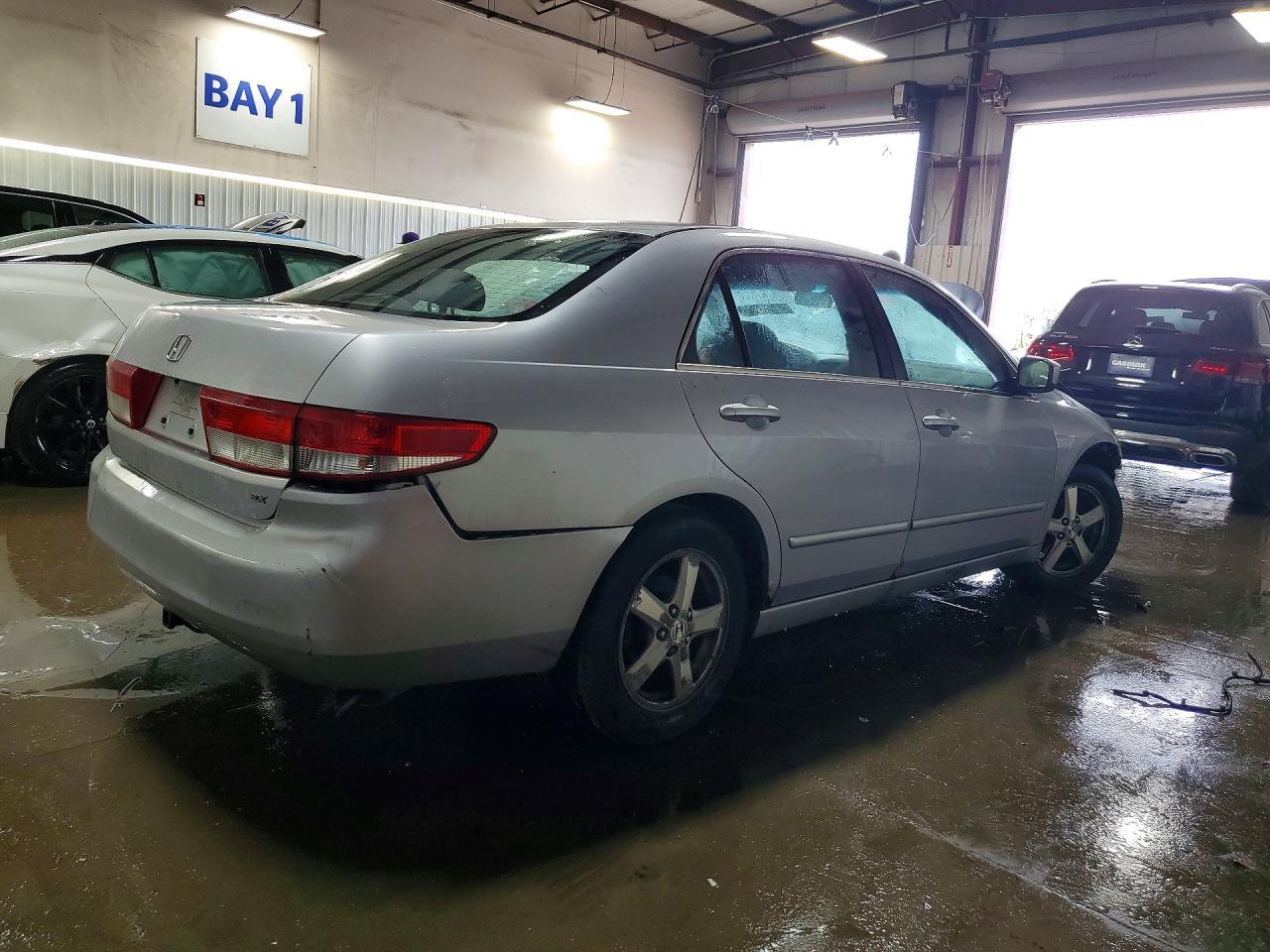 2004 HONDA ACCORD