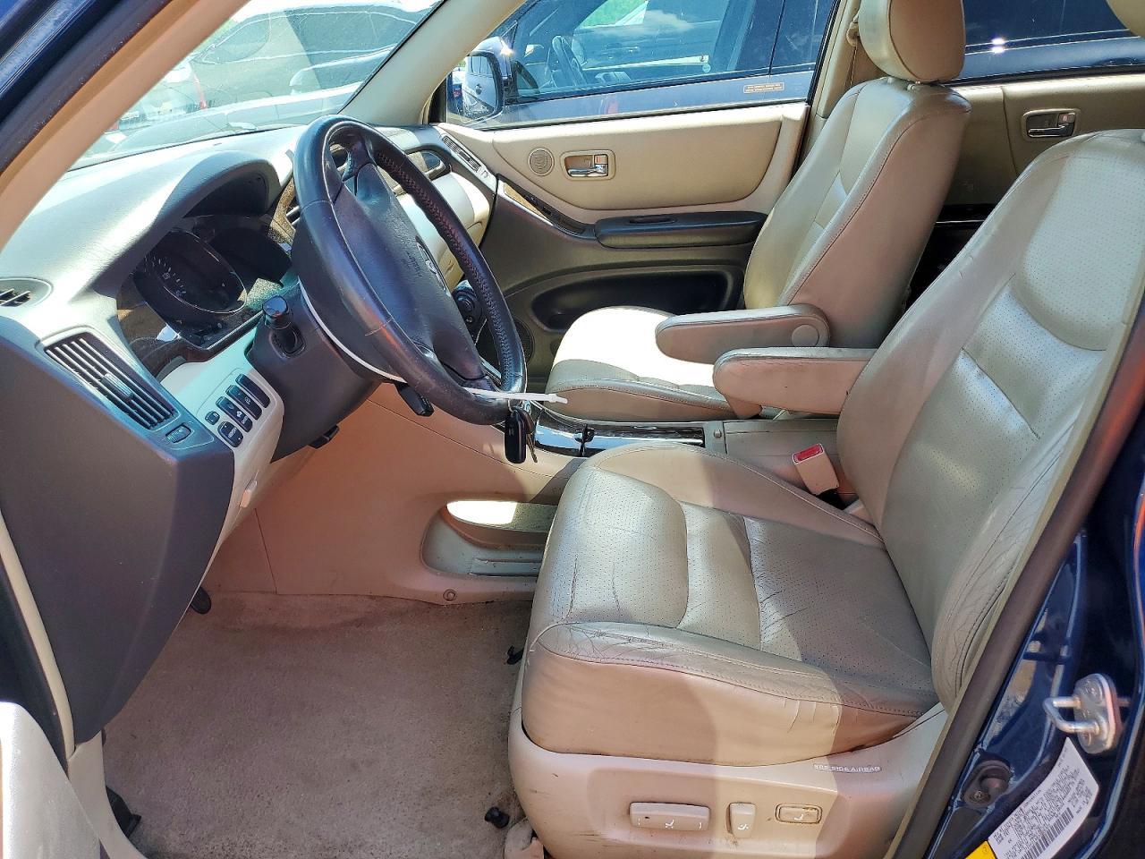 2003 TOYOTA HIGHLANDER