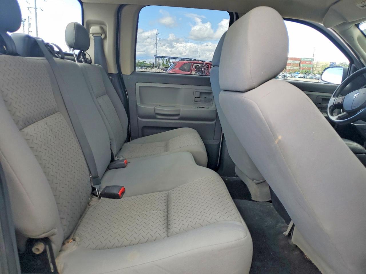 2008 DODGE Dakota