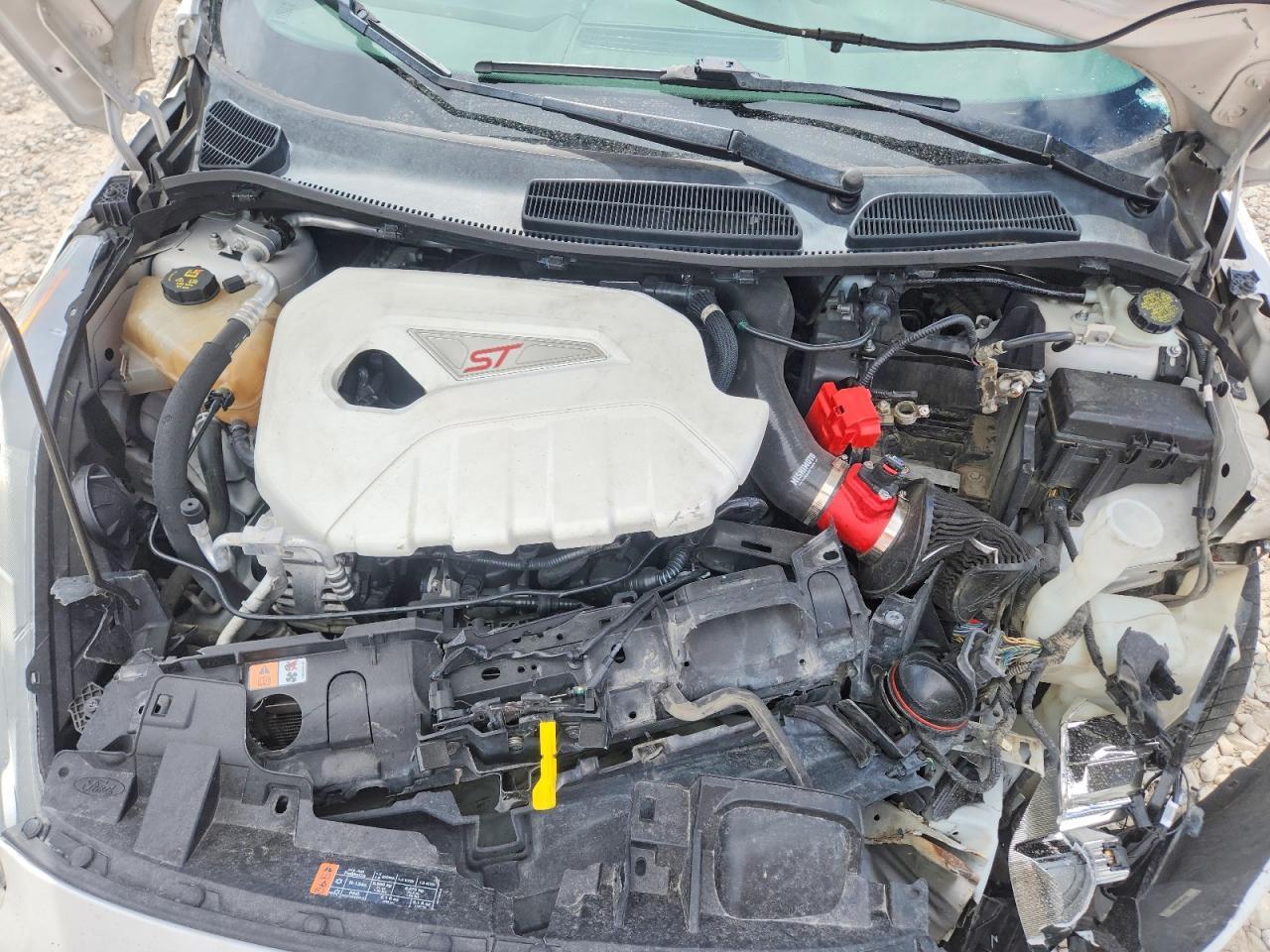 2016 FORD Fiesta