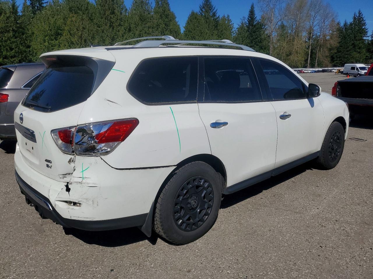 2015 NISSAN PATHFINDER