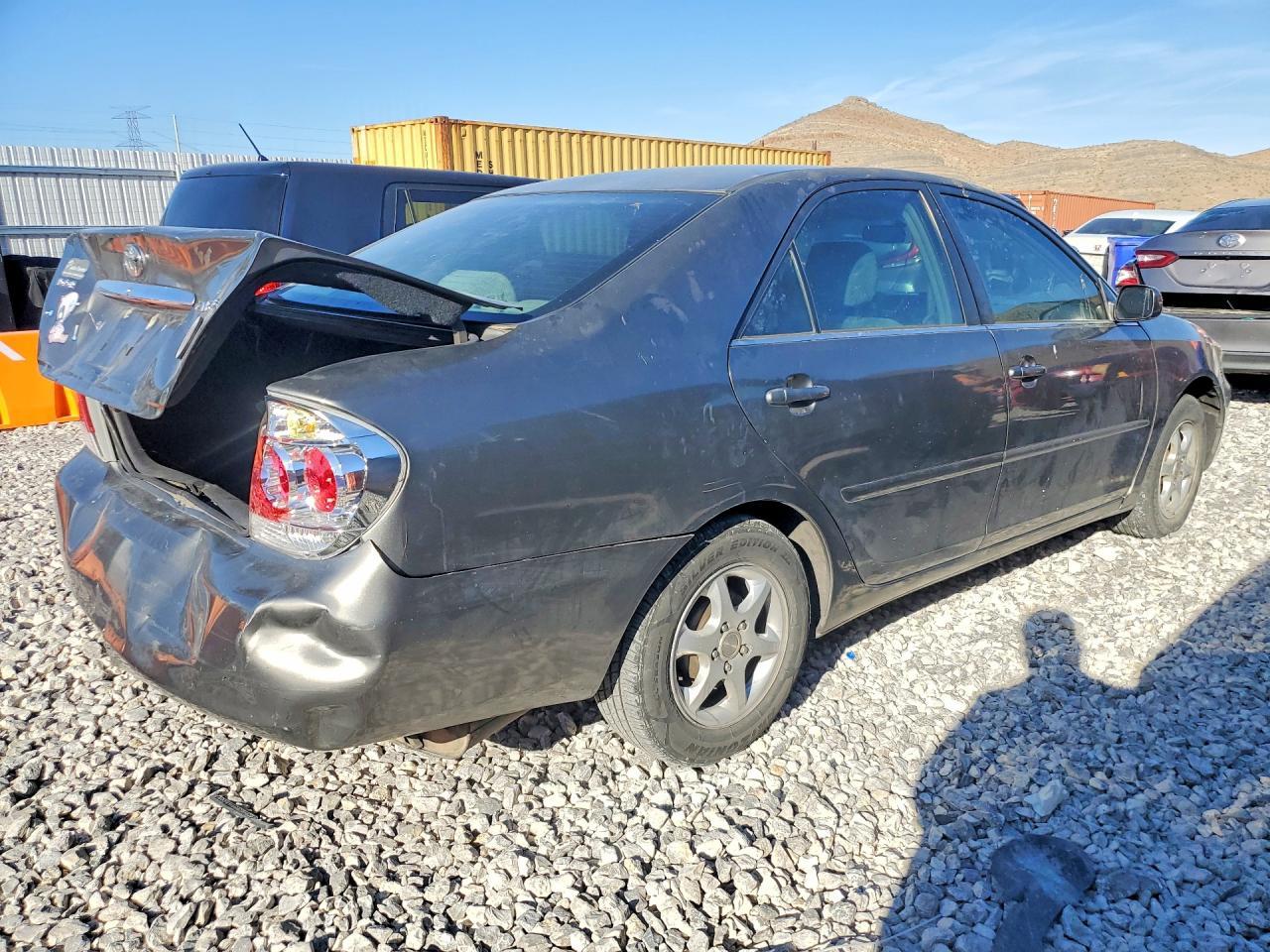 2005 TOYOTA CAMRY
