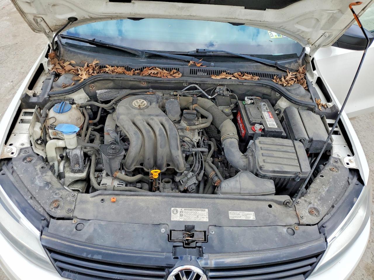 2012 VOLKSWAGEN JETTA