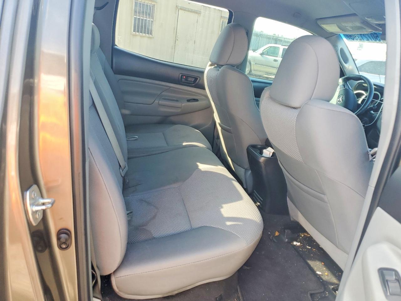 2012 TOYOTA TACOMA