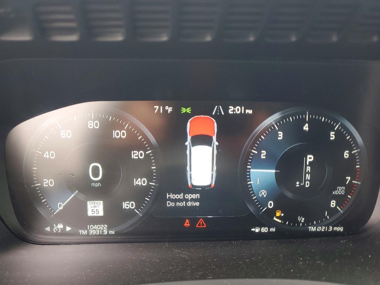 2019 VOLVO XC90