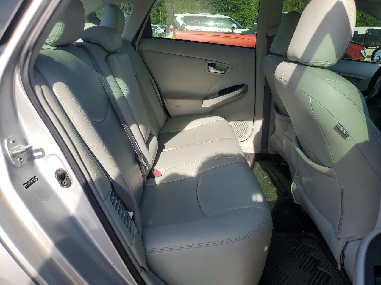 2012 TOYOTA PRIUS