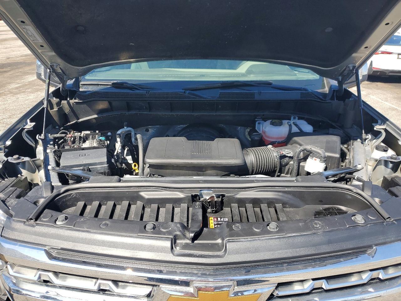 2025 CHEVROLET Silverado