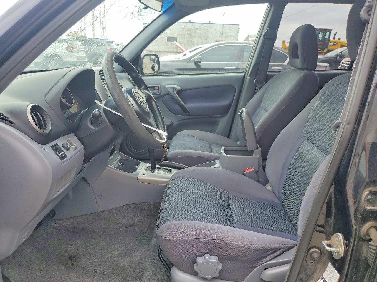 2003 TOYOTA RAV4
