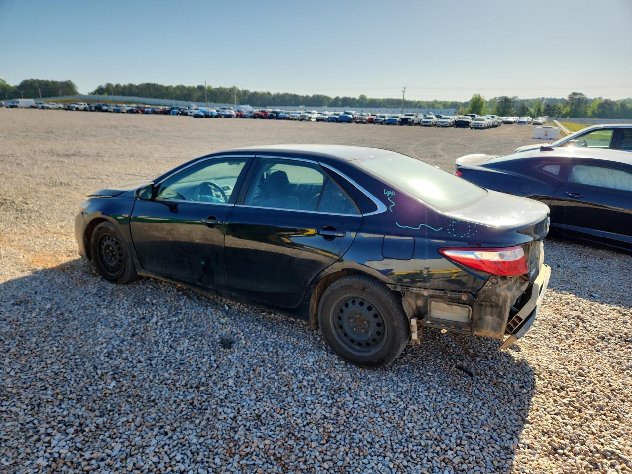 2016 TOYOTA CAMRY