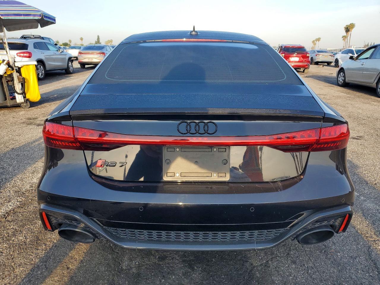 2021 AUDI RS7